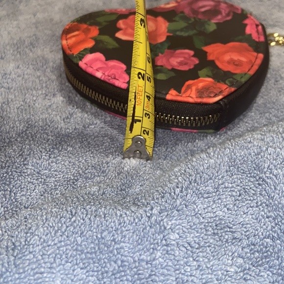 Nwot Juicy Couture Cute Heart Small Wallet coin purse Floral - Picture 9 of 9
